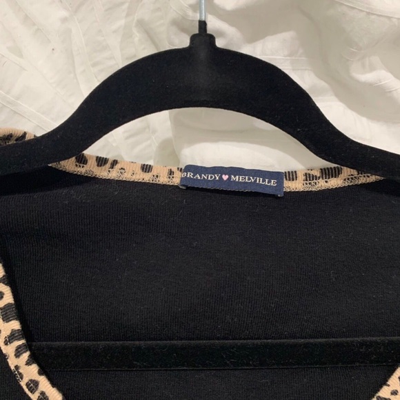 Brandy Melville Cheetah Zelly Top - Picture 3 of 4